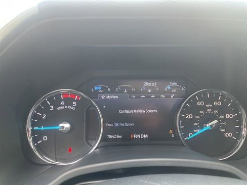 Used 2022 Ford F450 Platinum w/ FX4 Off-Road Package AWD/4WD image 24