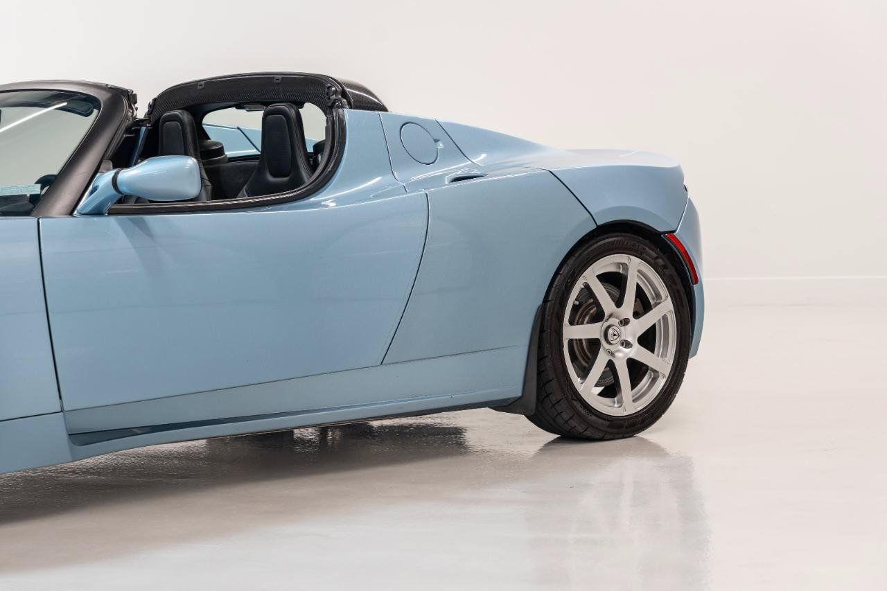 Used 2008 Tesla Roadster RWD image 26