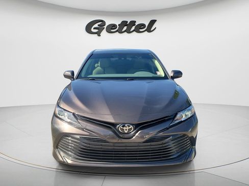 Used 2019 Toyota Camry LE FWD image 2
