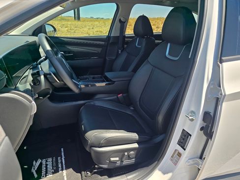 Used 2025 Hyundai Tucson Limited AWD/4WD image 12