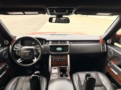 Used 2014 Land Rover Range Rover HSE image 13
