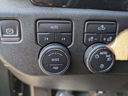 Used 2024 Chevrolet Silverado 1500 LT AWD/4WD image 24