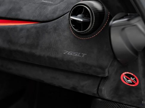 Used 2021 McLaren 765LT RWD image 90