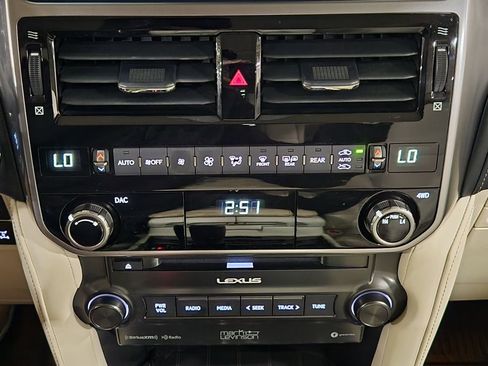 Used 2023 Lexus GX 460 Premium AWD/4WD image 38