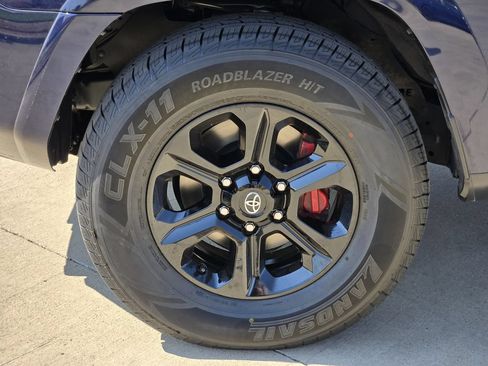 Used 2024 Toyota 4Runner SR5 RWD image 8