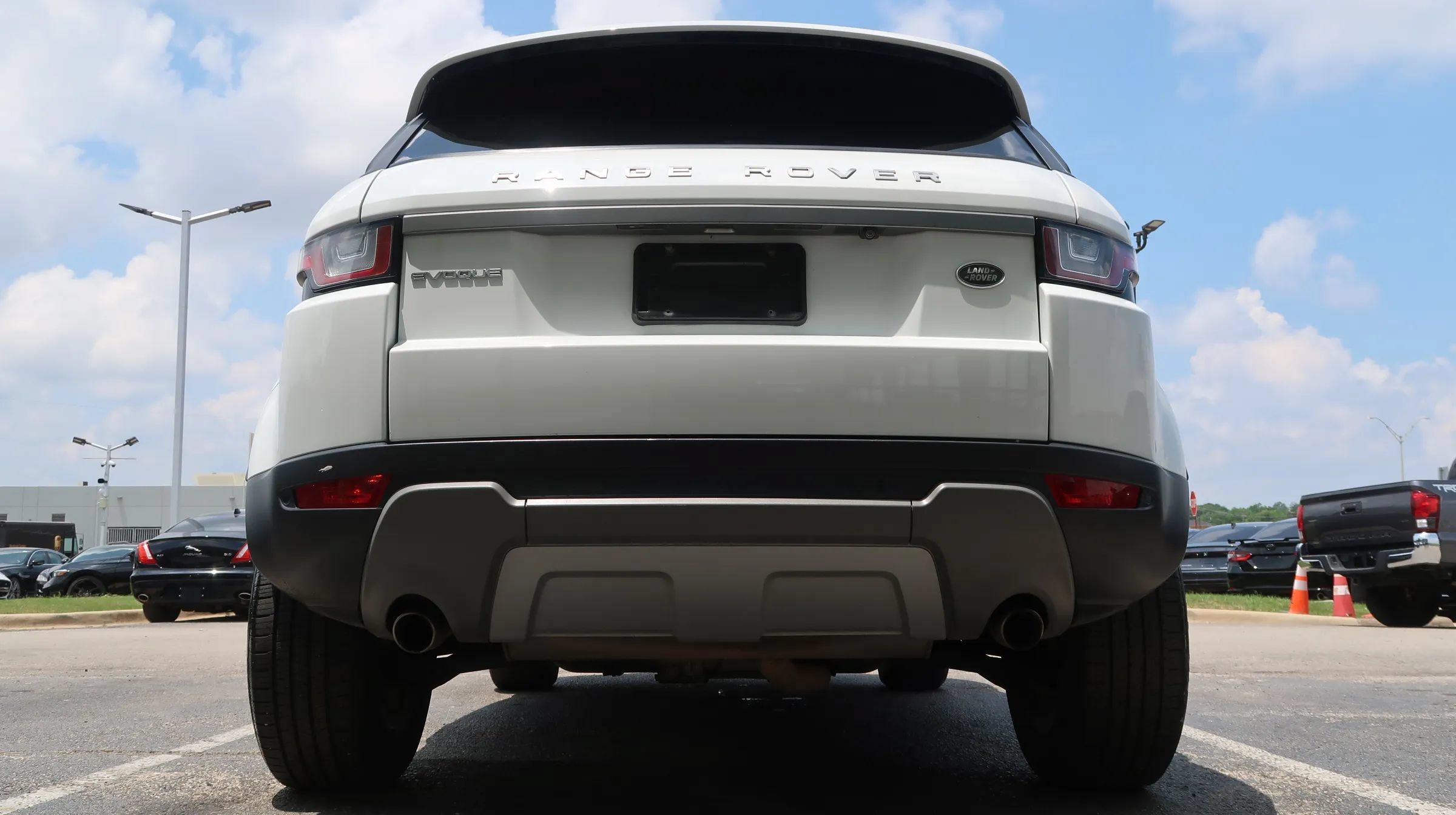Used 2019 Land Rover Range Rover Evoque AWD/4WD image 10