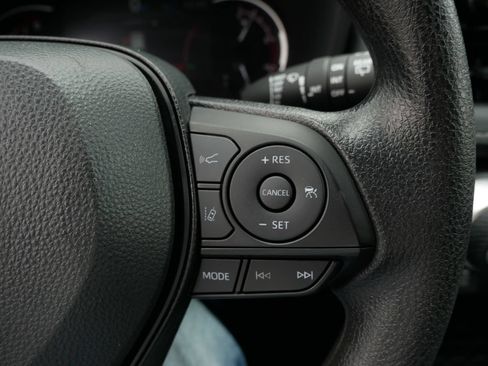 Certified 2025 Toyota RAV4 XLE AWD/4WD image 26