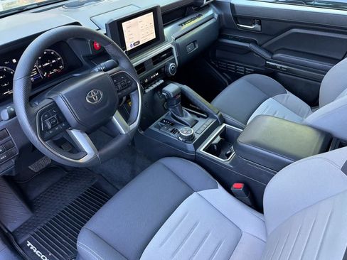 Used 2024 Toyota Tacoma TRD Off-Road w/ TRD Off Road Upgrade Package AWD/4WD image 13