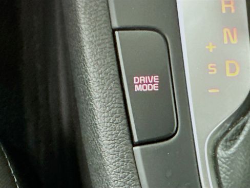 Used 2022 Kia Forte LXS image 24