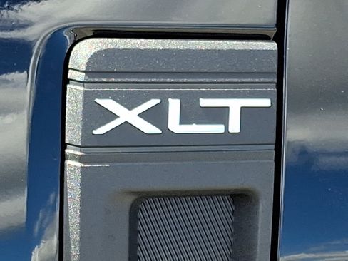 New 2025 Ford Maverick XLT w/ XLT Luxury Package AWD/4WD image 20