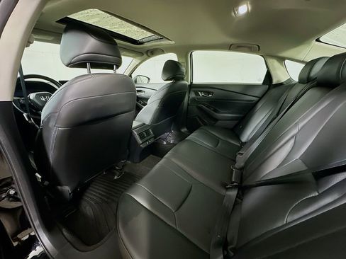 Used 2023 Honda Accord Touring image 13