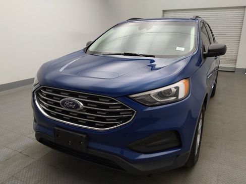 Used 2020 Ford Edge SE FWD image 15