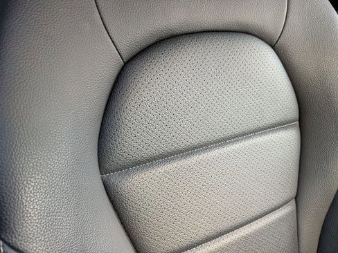 Certified 2022 Mercedes-Benz GLC 300 image 18