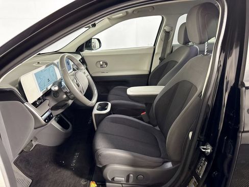 Used 2024 Hyundai Ioniq 5 SEL RWD image 11
