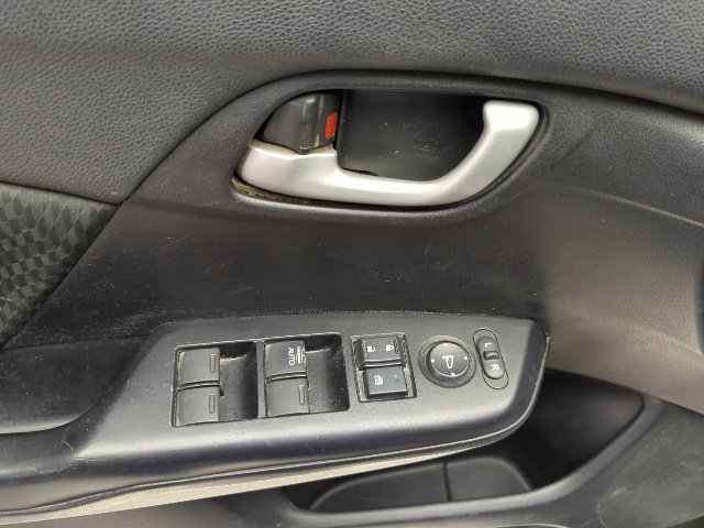 Used 2015 Honda Civic SE image 27