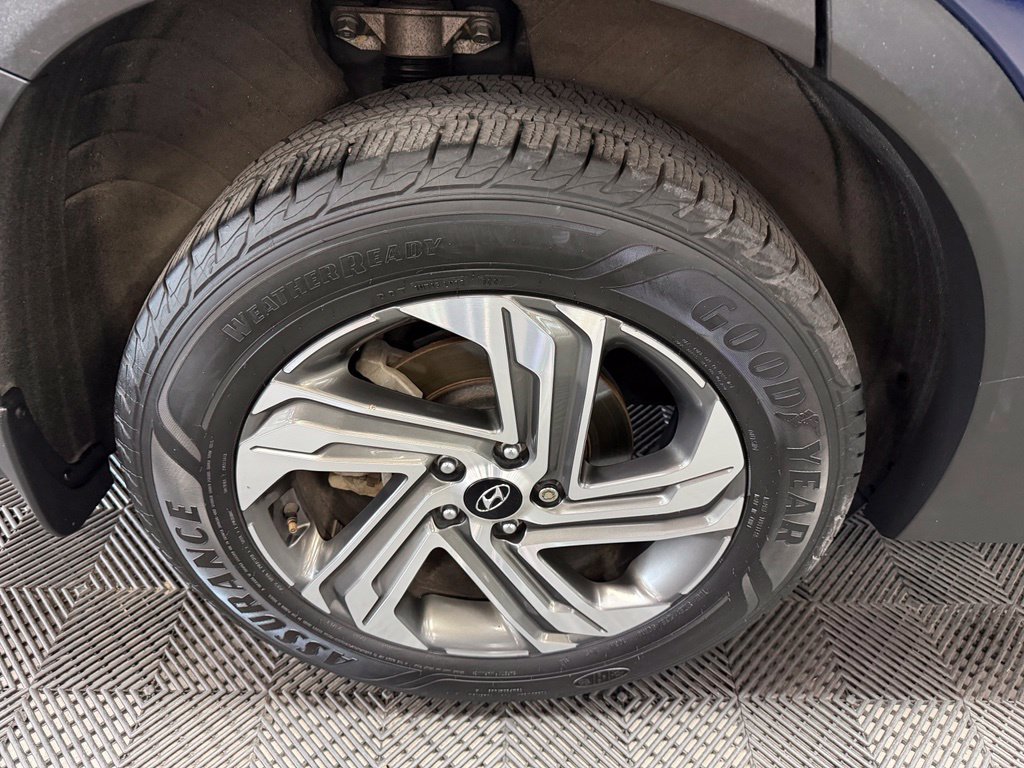 Used 2021 Hyundai Santa Fe SEL FWD image 19