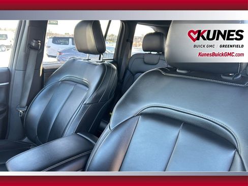 Used 2024 Jeep Grand Cherokee Limited 4xe image 15