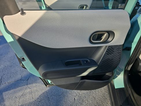 Used 2025 MINI Cooper S image 9