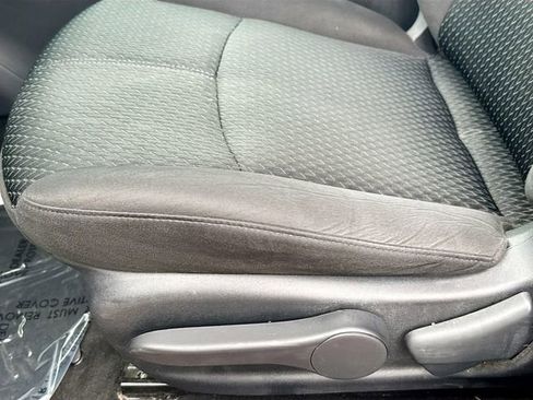 Used 2014 Nissan Sentra SR w/ Premium Package FWD image 19