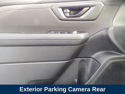 Used 2025 Subaru Forester Premium w/ Convenience Package #1 image 10