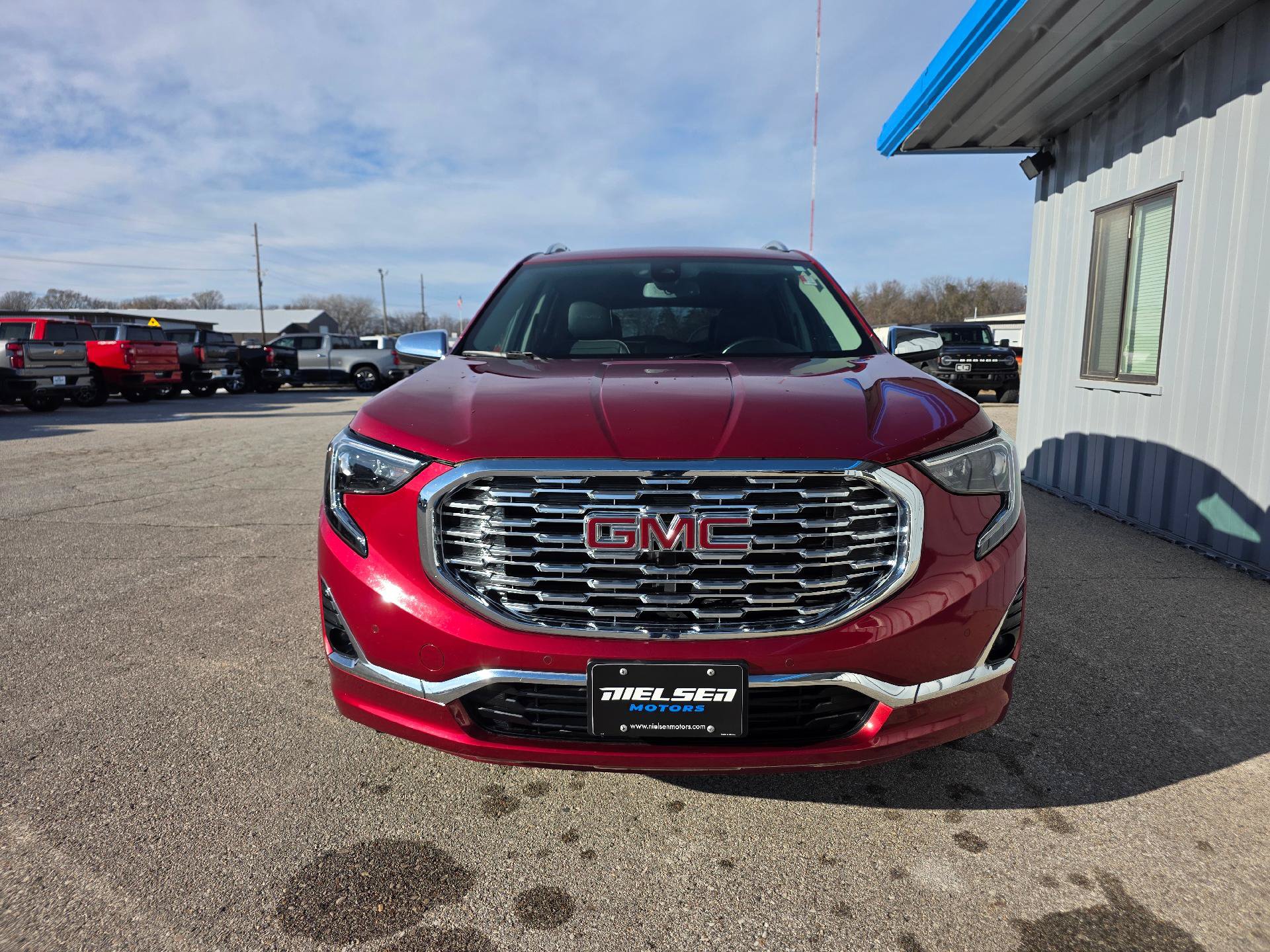 Used 2020 GMC Terrain Denali AWD/4WD image 3