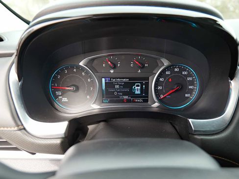 Used 2018 Chevrolet Traverse Premier w/ Driver Confidence II Package image 15