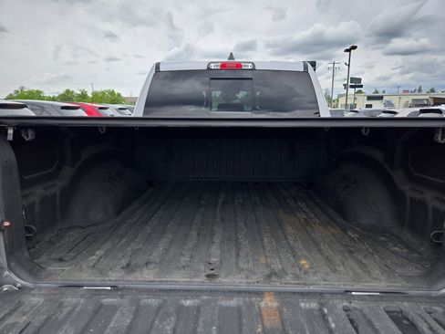 Used 2020 RAM 1500 Big Horn AWD/4WD image 15