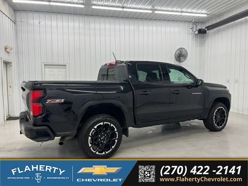 Used 2026 Chevrolet Colorado Z71 w/ Technology Package AWD/4WD image 2