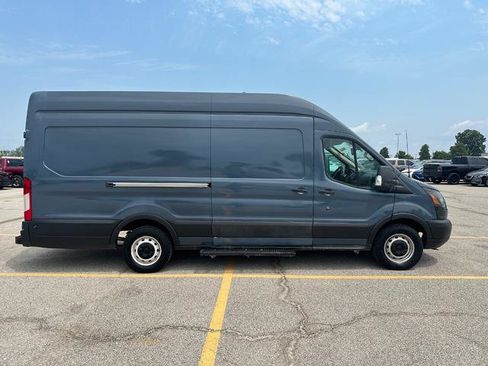 Used 2019 Ford Transit 250 148 High Roof Extended RWD image 2
