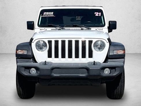 Used 2021 Jeep Wrangler Unlimited Sport AWD/4WD image 3