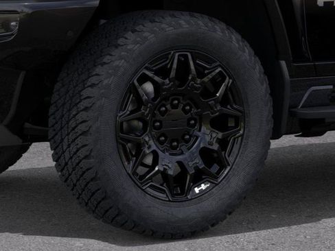 New 2026 GMC Hummer EV 4x4 Crew Cab image 9