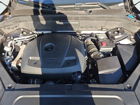 Used 2022 Volvo XC90 T6 Inscription w/ Advanced Package image 39