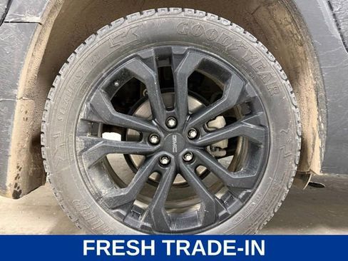 Used 2021 GMC Terrain SLE w/ Driver Convenience Package image 24