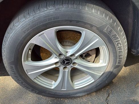 Used 2018 Mercedes-Benz GLC 300 image 6