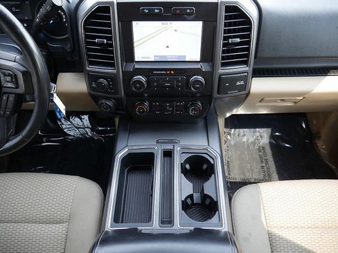 Used 2020 Ford F150 XLT w/ Equipment Group 302A Luxury AWD/4WD image 22