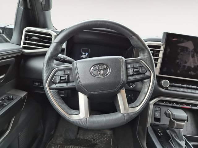Used 2025 Toyota Sequoia SR5 w/ SR5 Premium Package AWD/4WD image 13