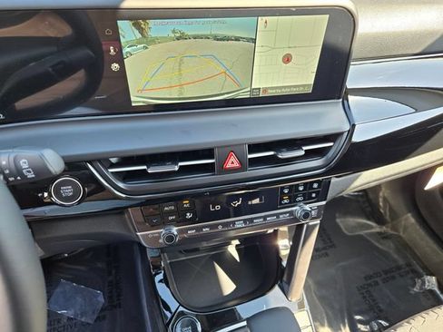 New 2026 Kia Seltos S FWD image 14