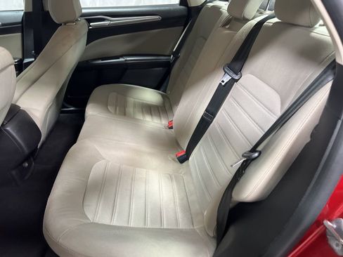 Used 2020 Ford Fusion S image 15