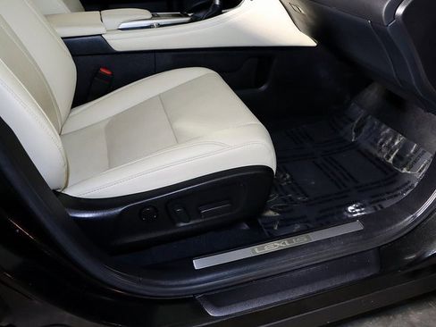 Used 2022 Lexus RX 350 FWD w/ Premium Package image 36