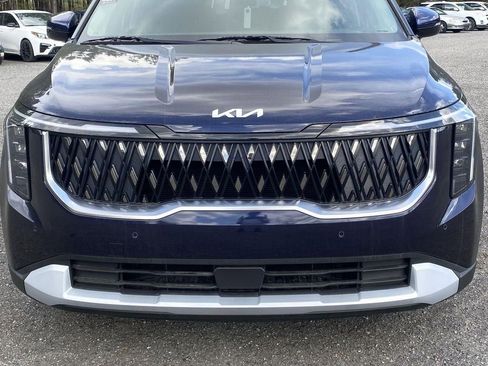 New 2026 Kia Carnival image 28