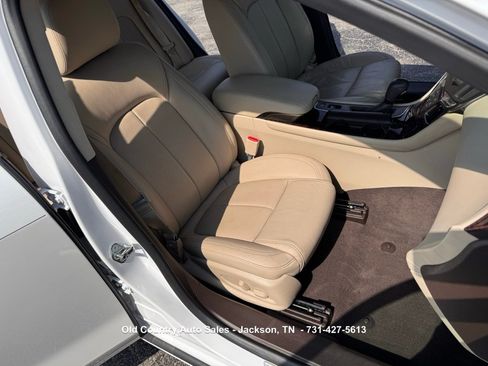 Used 2015 Buick LaCrosse Premium w/ Driver Confidence Package #1 FWD image 18