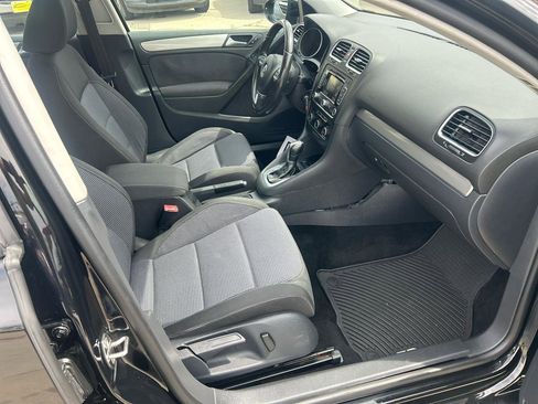 Used 2014 Volkswagen Golf TDI FWD image 17