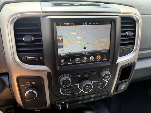 Used 2014 RAM 3500 Big Horn AWD/4WD image 3