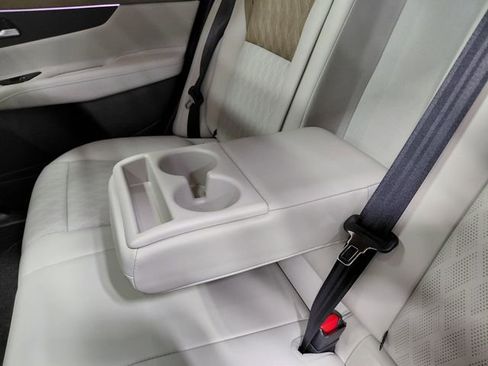 Used 2025 Nissan Murano Platinum image 44