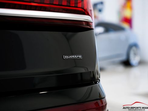 Used 2021 Audi Q7 2.0T Premium Plus w/ Executive Package AWD/4WD image 21