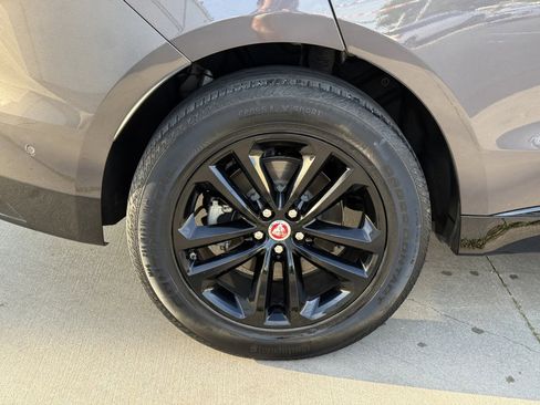 Used 2021 Jaguar F-PACE S AWD/4WD image 13