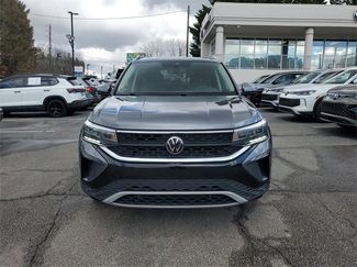 Certified 2023 Volkswagen Taos SE video 2