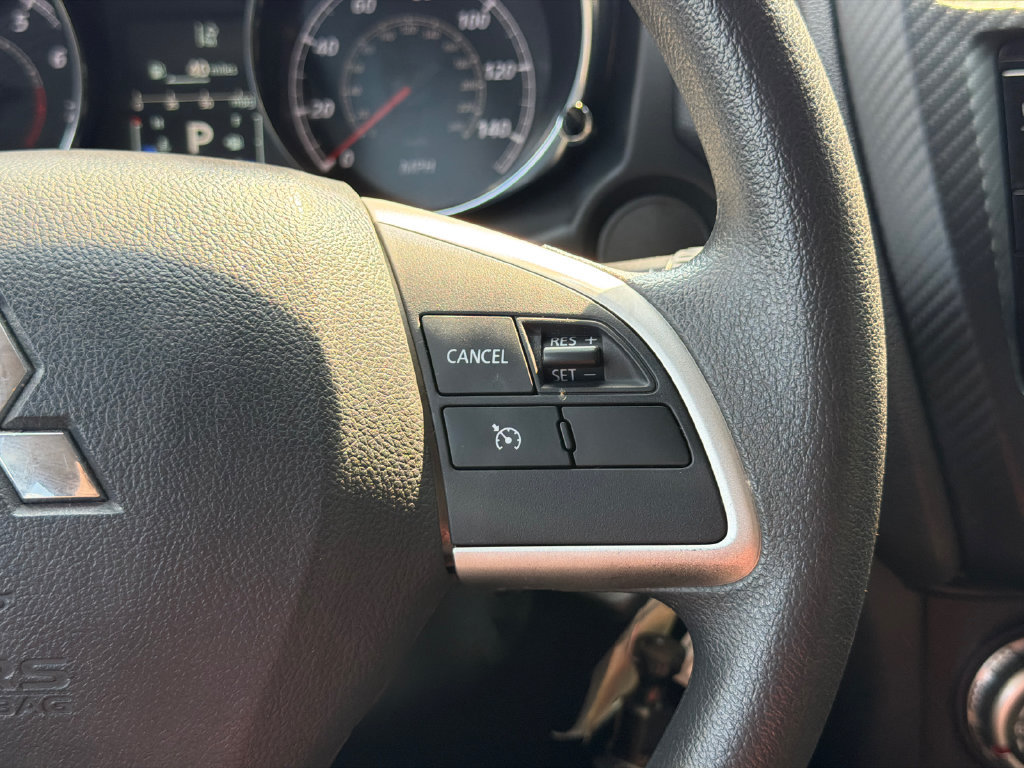 Used 2024 Mitsubishi Outlander Sport LE AWD/4WD image 30