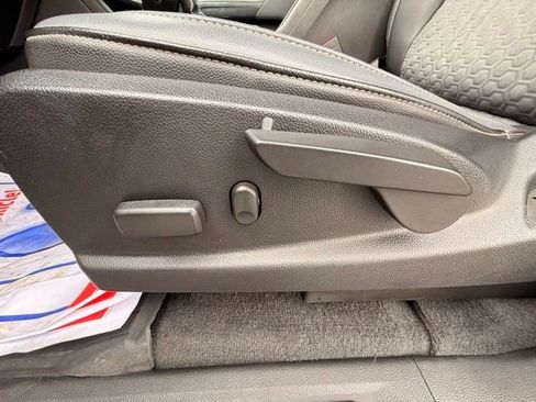 Used 2019 Chevrolet Colorado Z71 image 15