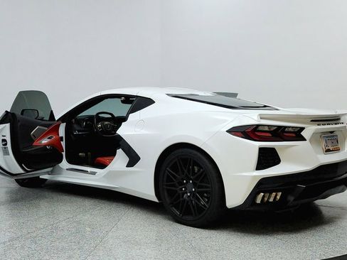 Used 2023 Chevrolet Corvette Stingray Preferred Cpe w/ Z51 Performance Package image 10